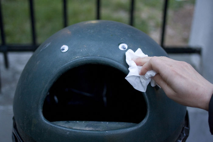 50 Funny Pics That Prove Googly Eyes Make EVERYTHING Look Better