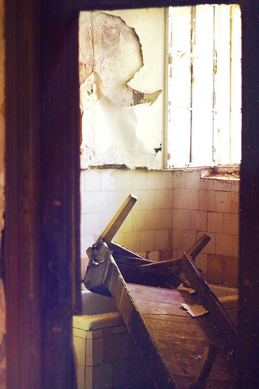 My Disease Gave Me The Opportunity To Visit This Abandoned 19th Century Sanatorium My Disease Gave Me The Opportunity To Visit This Abandoned 19th Century Sanatorium