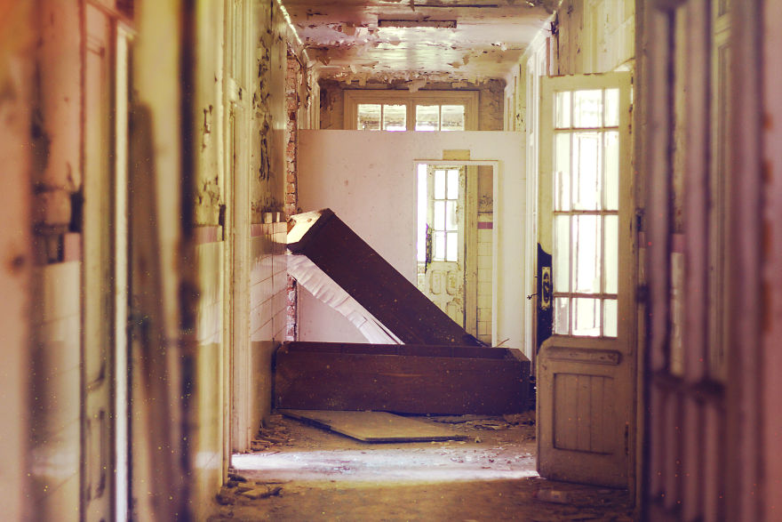 My Disease Gave Me The Opportunity To Visit This Abandoned 19th Century Sanatorium My Disease Gave Me The Opportunity To Visit This Abandoned 19th Century Sanatorium