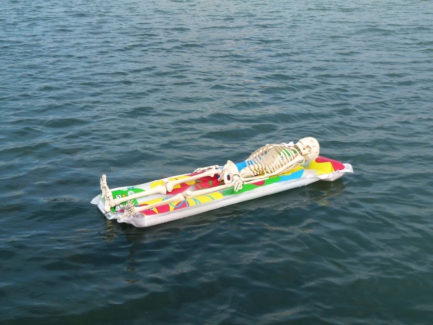 I Gave New Life For A Skeleton I Gave New Life For A Skeleton