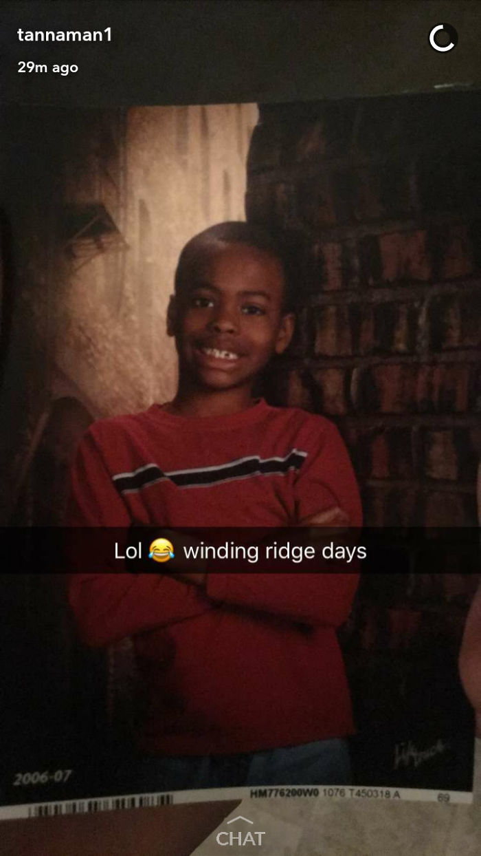 193 Siblings Who Hilariously Recreated Their Childhood Photos 193 Siblings Who Hilariously Recreated Their Childhood Photos