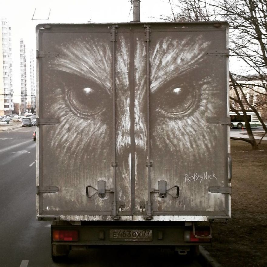 Dirty Car Owners Find Their Cars &#8220;Vandalized&#8221; With Amazing Drawings, And Your Car May Be Next!