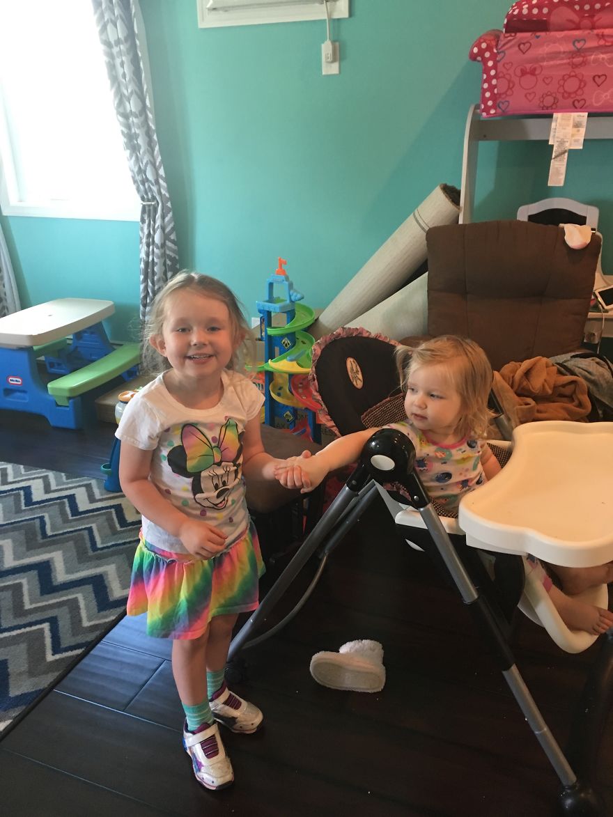 When My Children Show Their Love For One Another: The Upside To Having 3 Little Kids When My Children Show Their Love For One Another: The Upside To Having 3 Little Kids