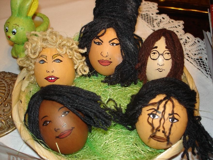Celeggs: We Turn Eggs Into Celebrities