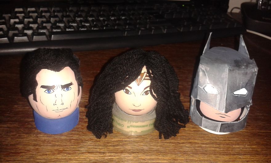 Celeggs: We Turn Eggs Into Celebrities