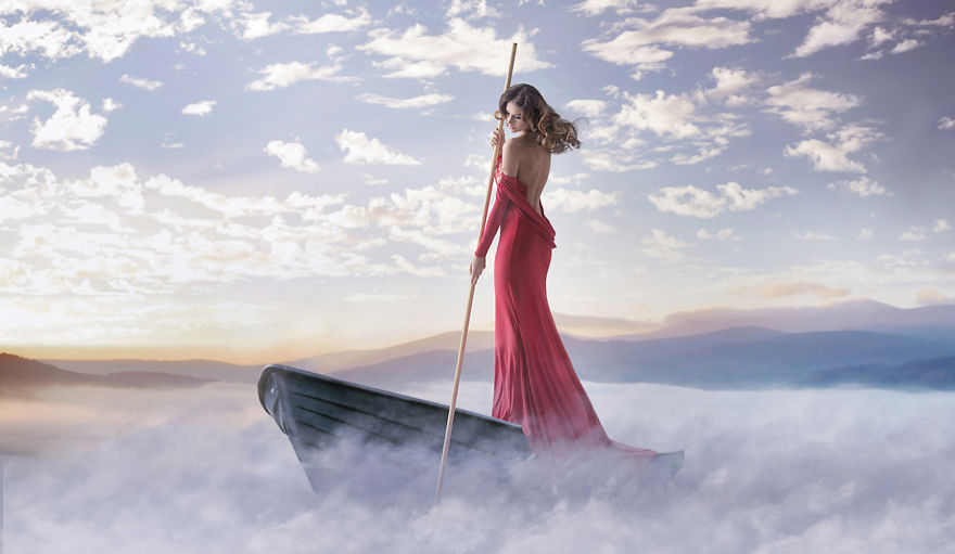 I Capture Feminine Beauty With A Touch Of Surrealism I Capture Feminine Beauty With A Touch Of Surrealism