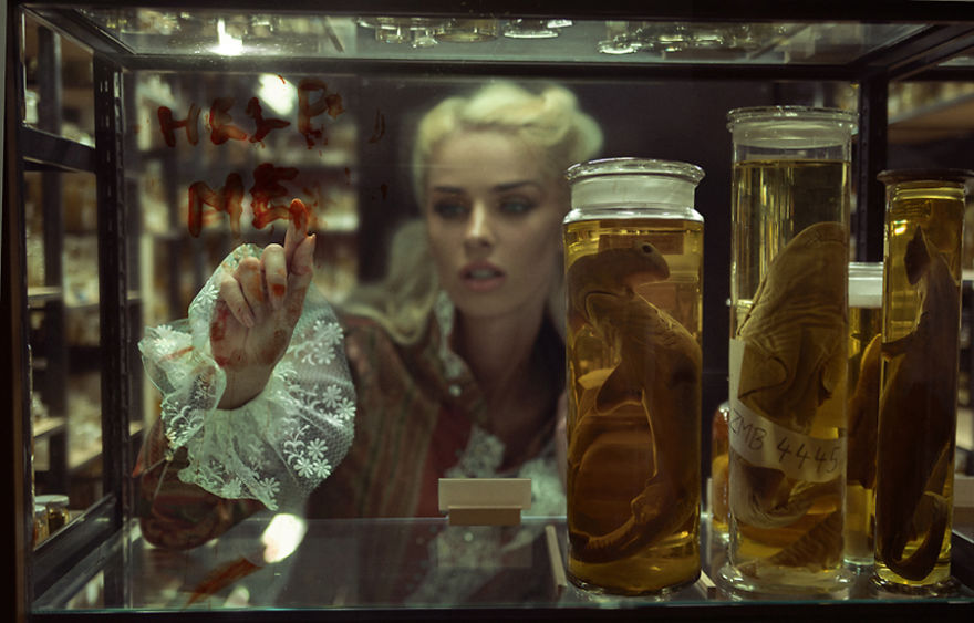 I Capture Feminine Beauty With A Touch Of Surrealism I Capture Feminine Beauty With A Touch Of Surrealism