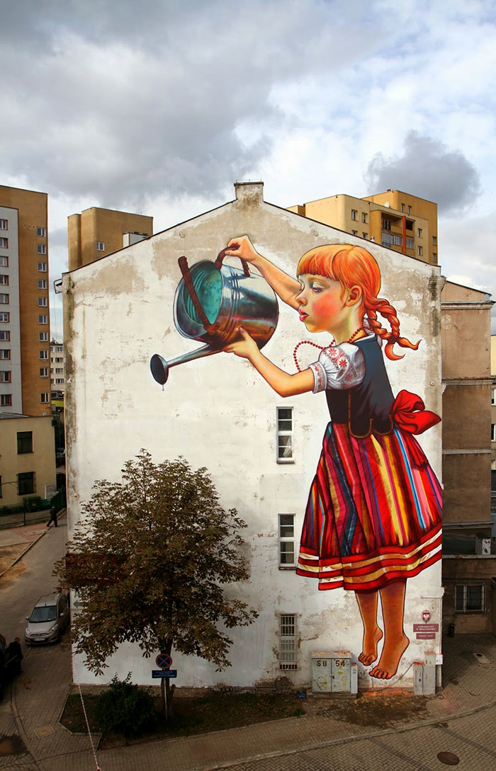 50 Amazing Street Art Installations That Cleverly Interact With Nature