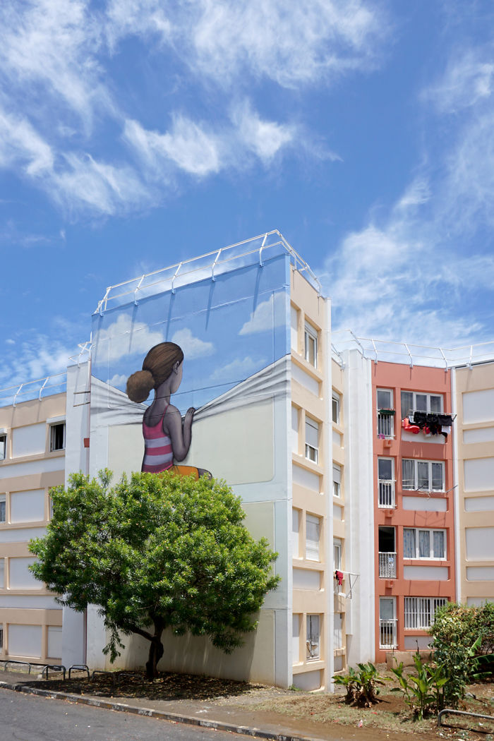 50 Amazing Street Art Installations That Cleverly Interact With Nature