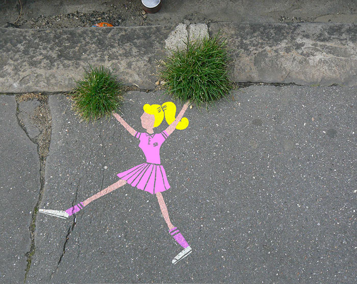 50 Amazing Street Art Installations That Cleverly Interact With Nature