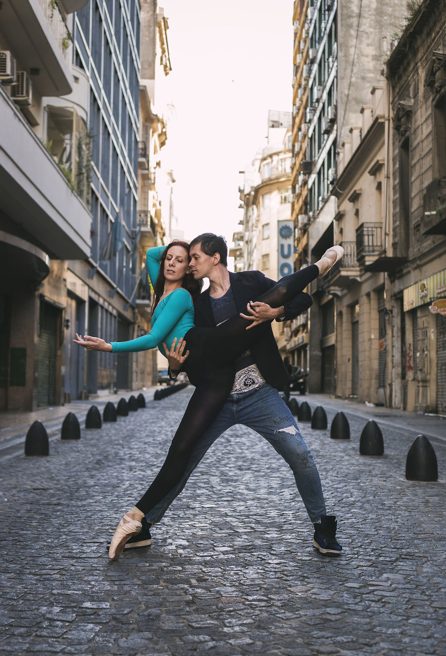 I Photographed The Grace Of Dancers I Photographed The Grace Of Dancers