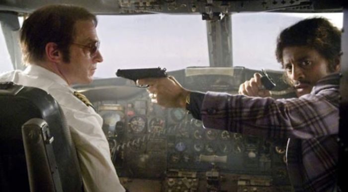 314 Of The Funniest Reactions To United Airlines Violently Dragging A Man Off A Plane (Add Yours)