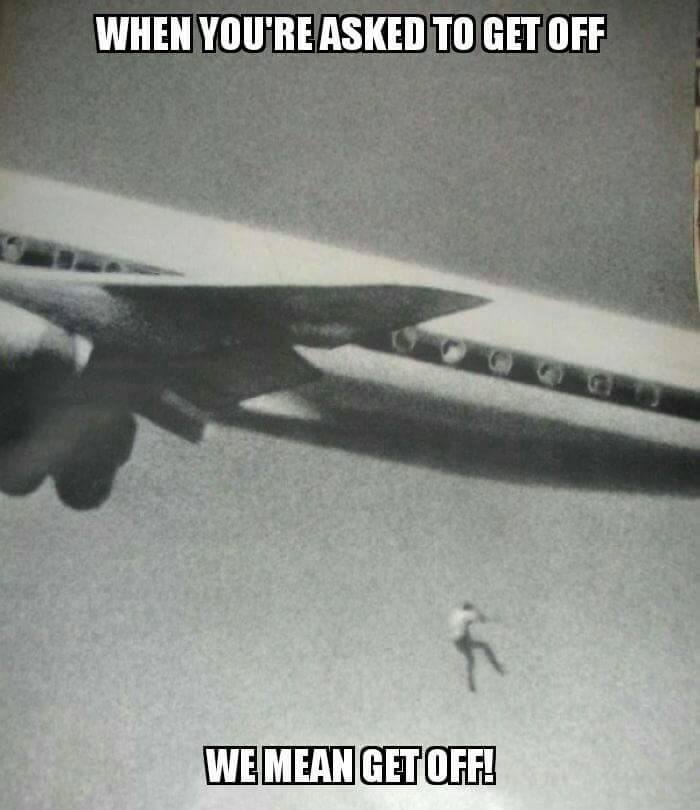 314 Of The Funniest Reactions To United Airlines Violently Dragging A Man Off A Plane (Add Yours)