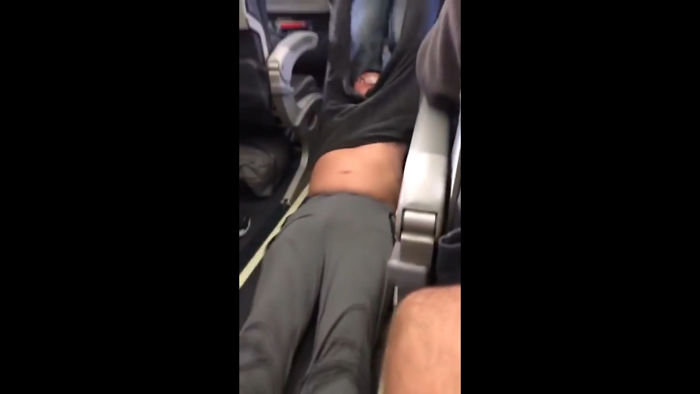 314 Of The Funniest Reactions To United Airlines Violently Dragging A Man Off A Plane (Add Yours)