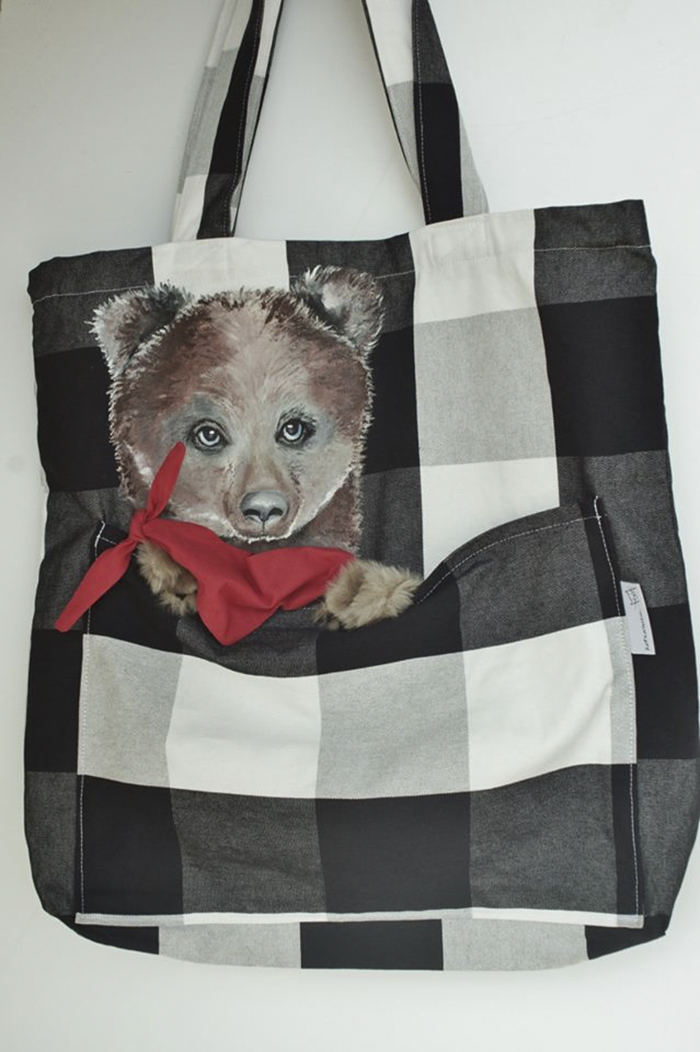 Forever Together: Hand-Painted Shoulder Bags With Animals In A Pocket