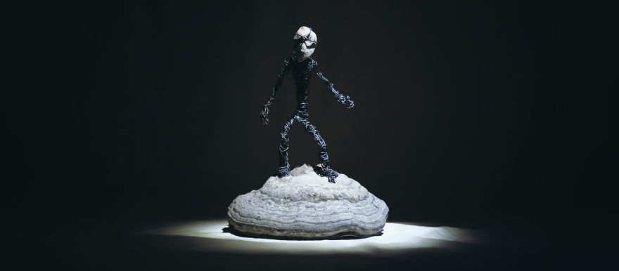 My Friend Creates Mystical Sculptures Using Wire, Rocks And Crystals