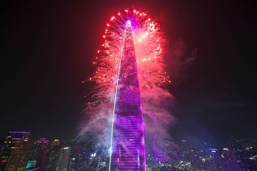 I Found Inside Photos Of The World&#8217;s Newest Mega-Skyscraper