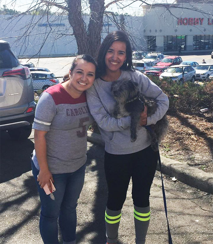 This Dog Was Tied To A Dumpster And Left With A Sad Note This Dog Was Tied To A Dumpster And Left With A Sad Note