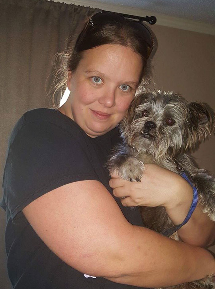 This Dog Was Tied To A Dumpster And Left With A Sad Note This Dog Was Tied To A Dumpster And Left With A Sad Note