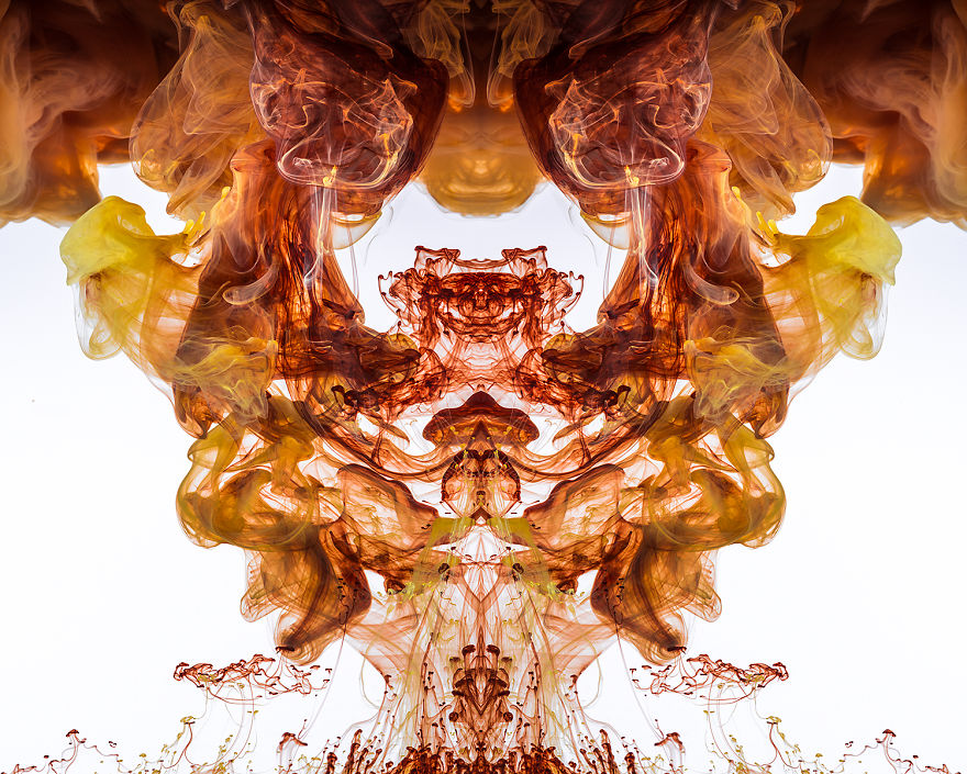 I Used Inks, Dyes, And Paints In Water To Create Surreal Images I Used Inks, Dyes, And Paints In Water To Create Surreal Images