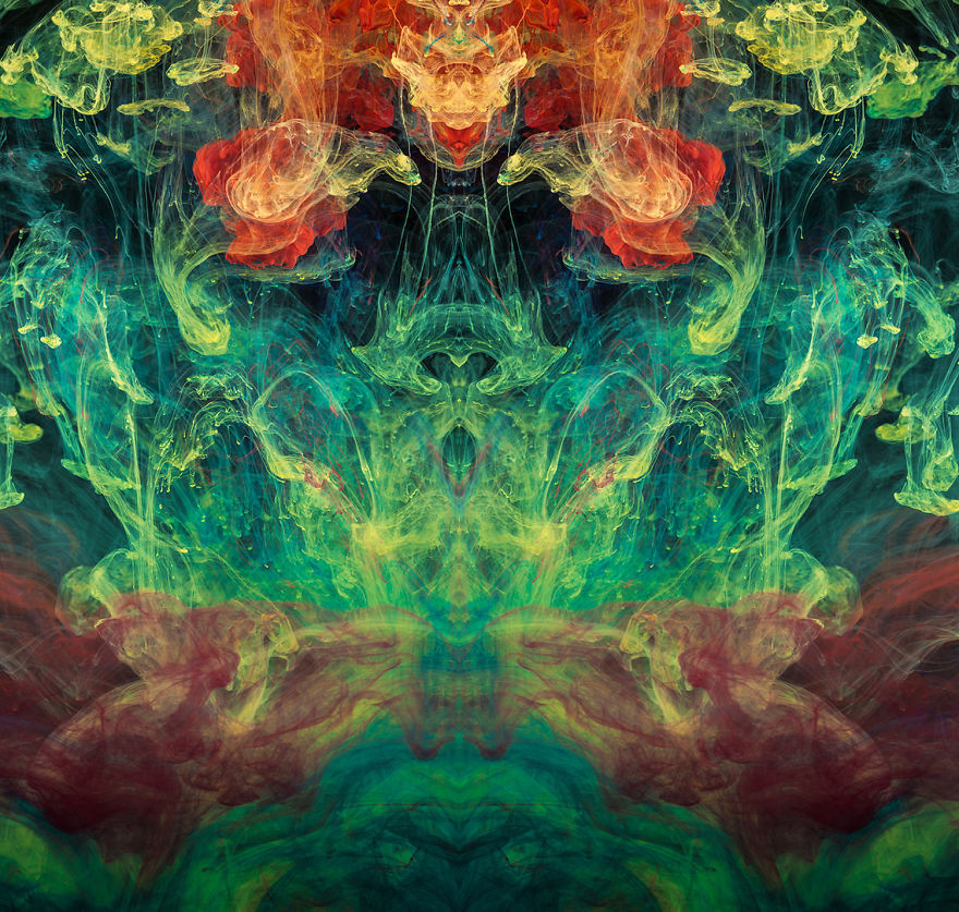 I Used Inks, Dyes, And Paints In Water To Create Surreal Images I Used Inks, Dyes, And Paints In Water To Create Surreal Images