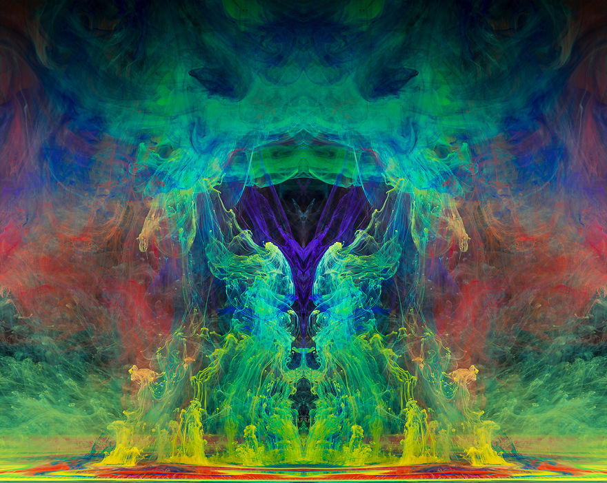 I Used Inks, Dyes, And Paints In Water To Create Surreal Images I Used Inks, Dyes, And Paints In Water To Create Surreal Images