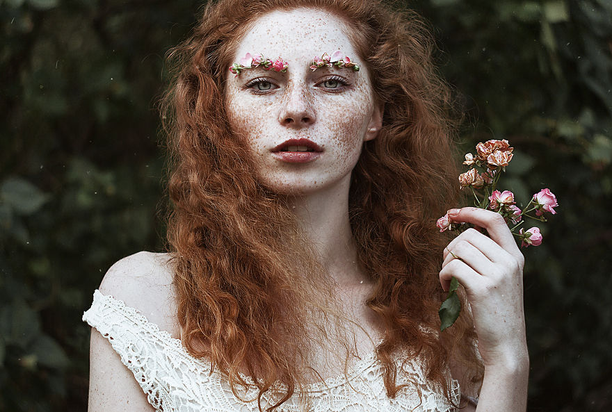Redheads&#8217; Stories: Flowers