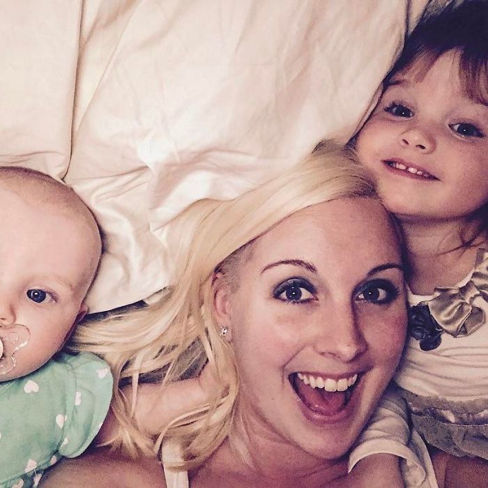 After Cashier Asks 2-Year-Old Girl If She Wants Doll That Looks &#8216;More Like Her,&#8217; Toddler Brilliantly Shuts Her Down