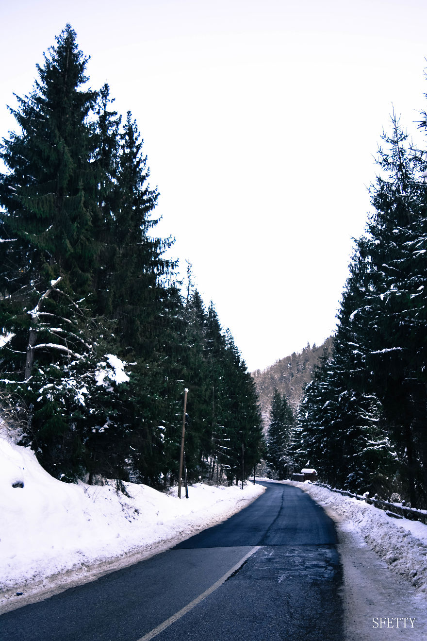 Beautiful Winter Around Us Beautiful Winter Around Us