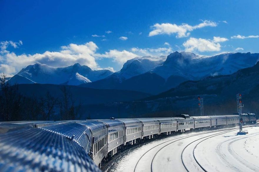 We Traveled 3,900 Miles By Train To Capture The Beauty Of Canada In Winter We Traveled 3,900 Miles By Train To Capture The Beauty Of Canada In Winter