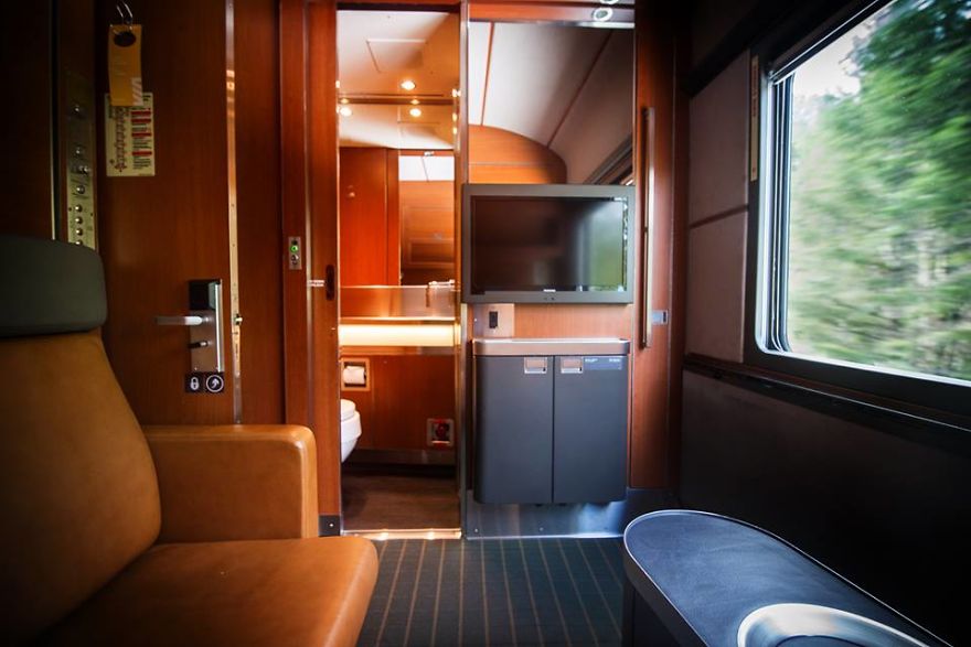 We Traveled 3,900 Miles By Train To Capture The Beauty Of Canada In Winter We Traveled 3,900 Miles By Train To Capture The Beauty Of Canada In Winter