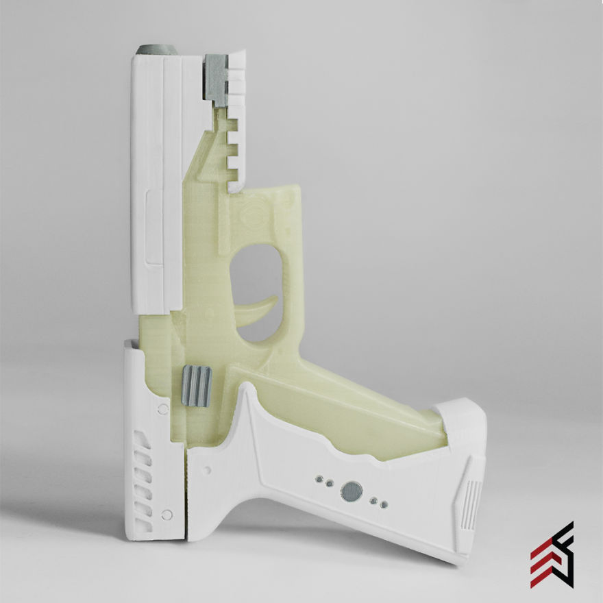 I Made This 3D Printed Ghost In The Shell Replica I Made This 3D Printed Ghost In The Shell Replica