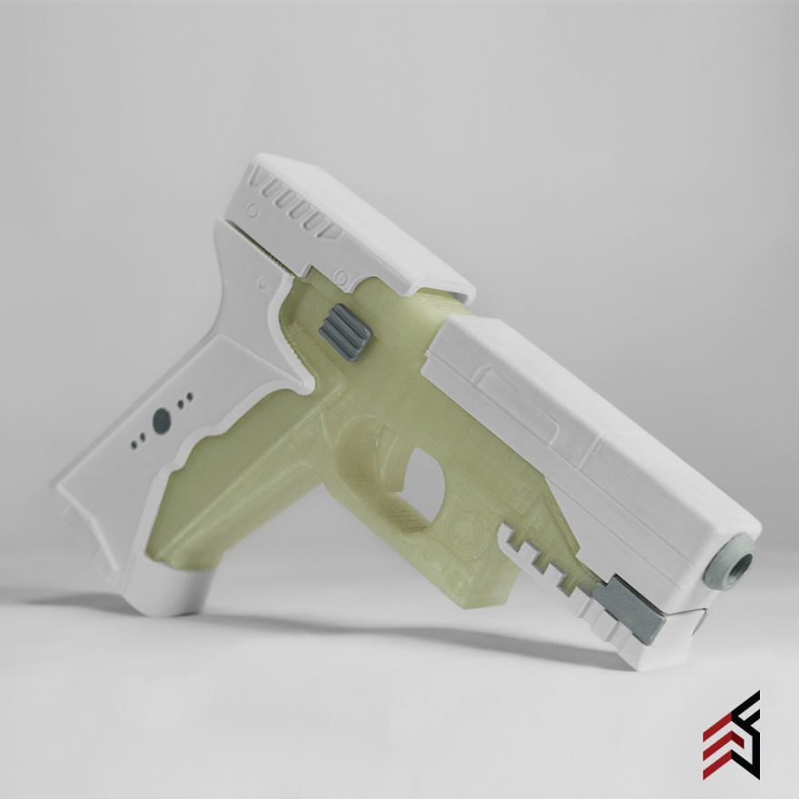 I Made This 3D Printed Ghost In The Shell Replica I Made This 3D Printed Ghost In The Shell Replica