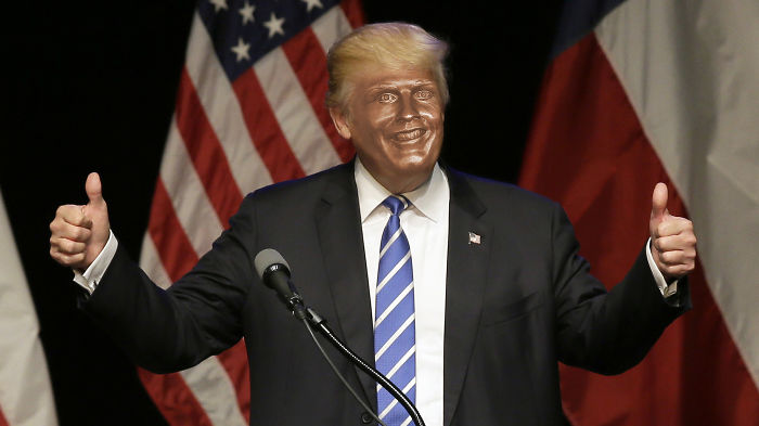 112 Of The Funniest Reactions To Cristiano Ronaldo’s New Statue (Add Yours) 112 Of The Funniest Reactions To Cristiano Ronaldo’s New Statue (Add Yours)