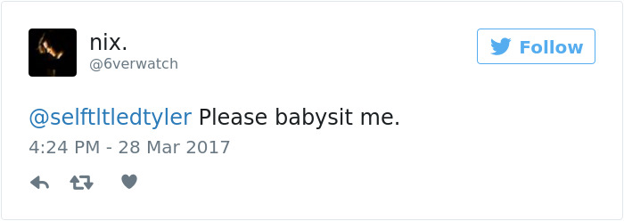 Teen Babysitter Surprises A 3-Year-Old By Dressing Up As A Mermaid And Her Reaction Is Just Too Cute