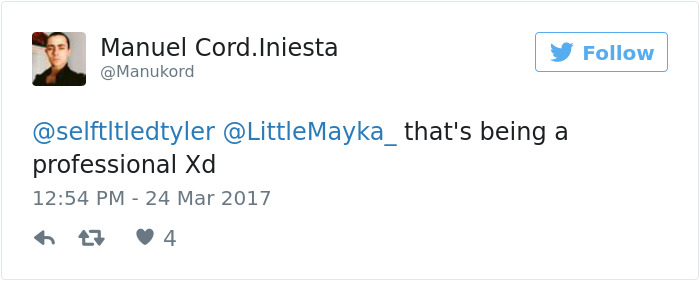 Teen Babysitter Surprises A 3-Year-Old By Dressing Up As A Mermaid And Her Reaction Is Just Too Cute