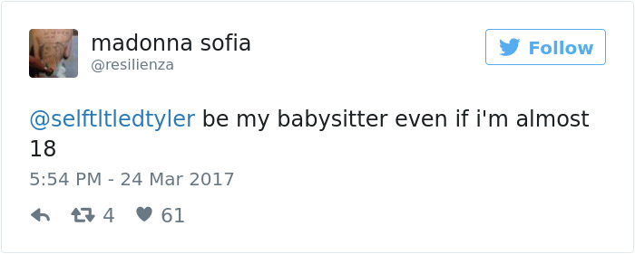 Teen Babysitter Surprises A 3-Year-Old By Dressing Up As A Mermaid And Her Reaction Is Just Too Cute