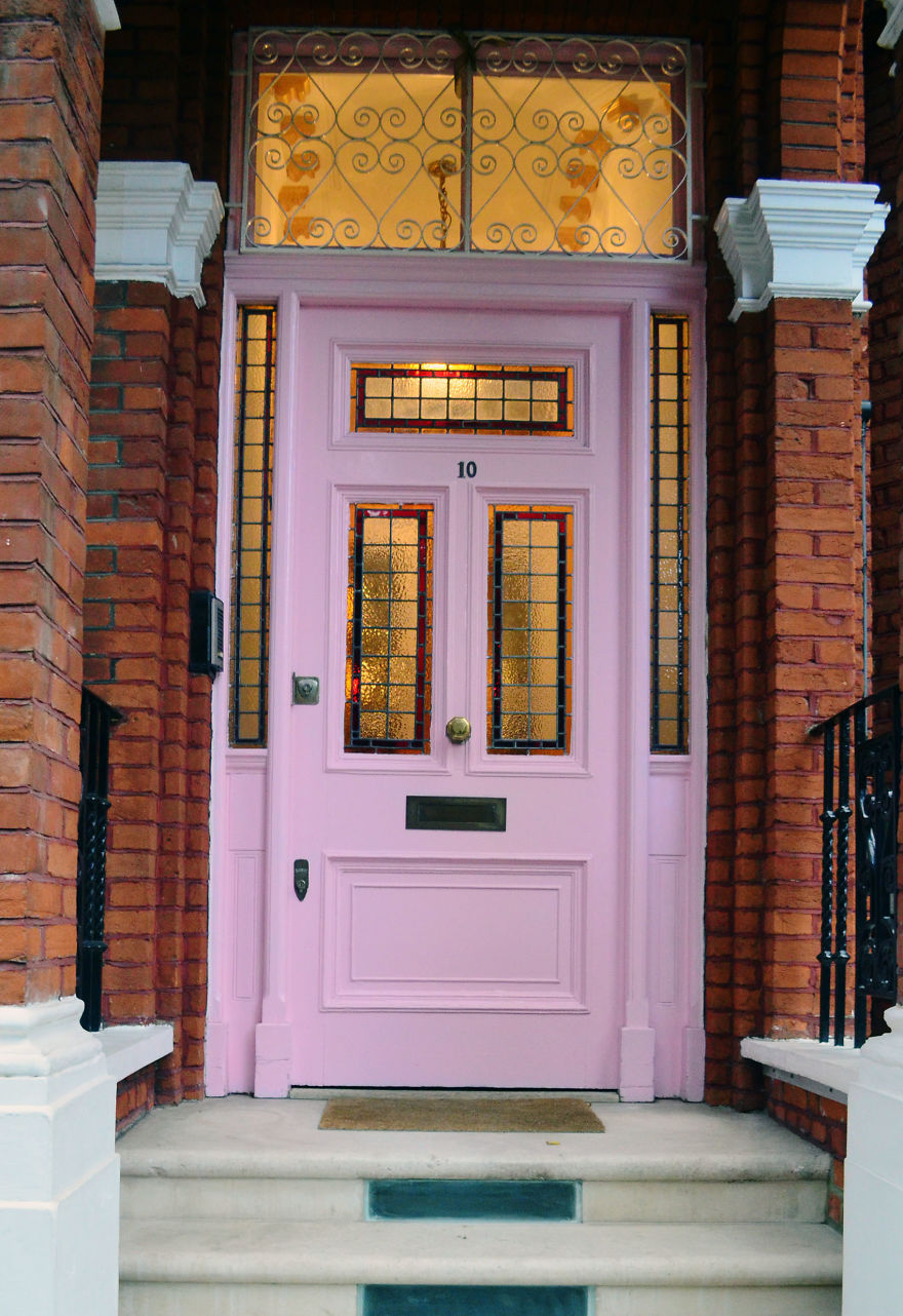 I Photographed Door In London In (Almost) All Colors I Photographed Door In London In (Almost) All Colors