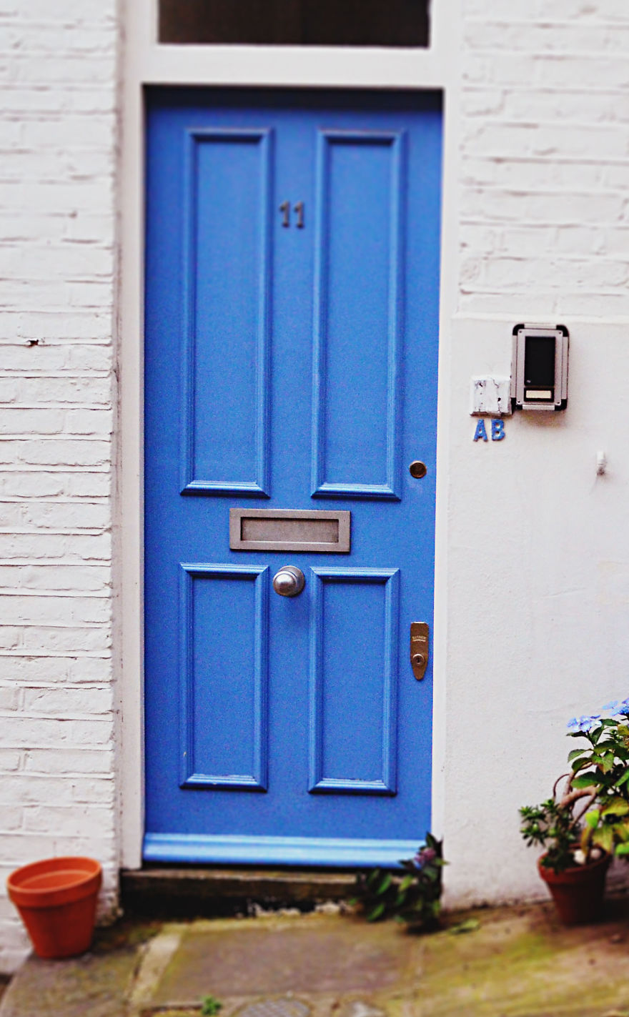 I Photographed Door In London In (Almost) All Colors I Photographed Door In London In (Almost) All Colors