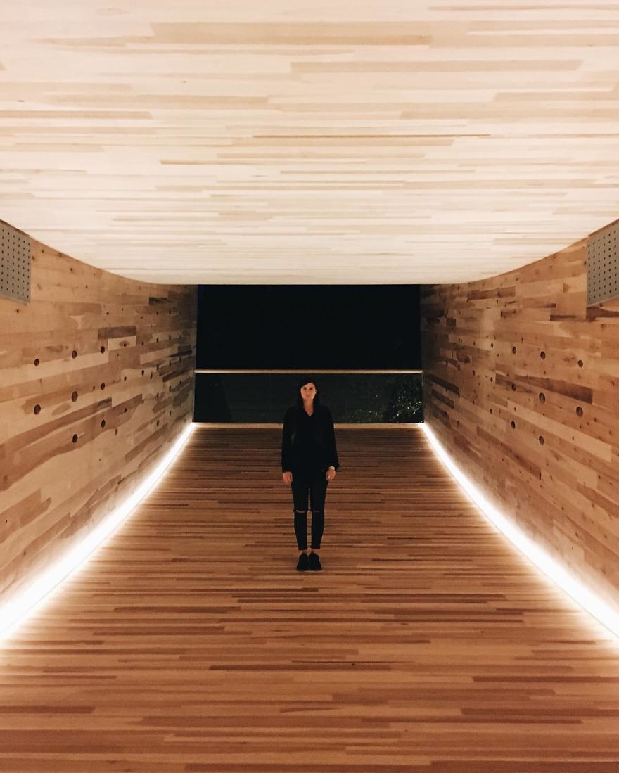 I Find The Symmetrical Centre Point Of Epic Places Around The World I Find The Symmetrical Centre Point Of Epic Places Around The World