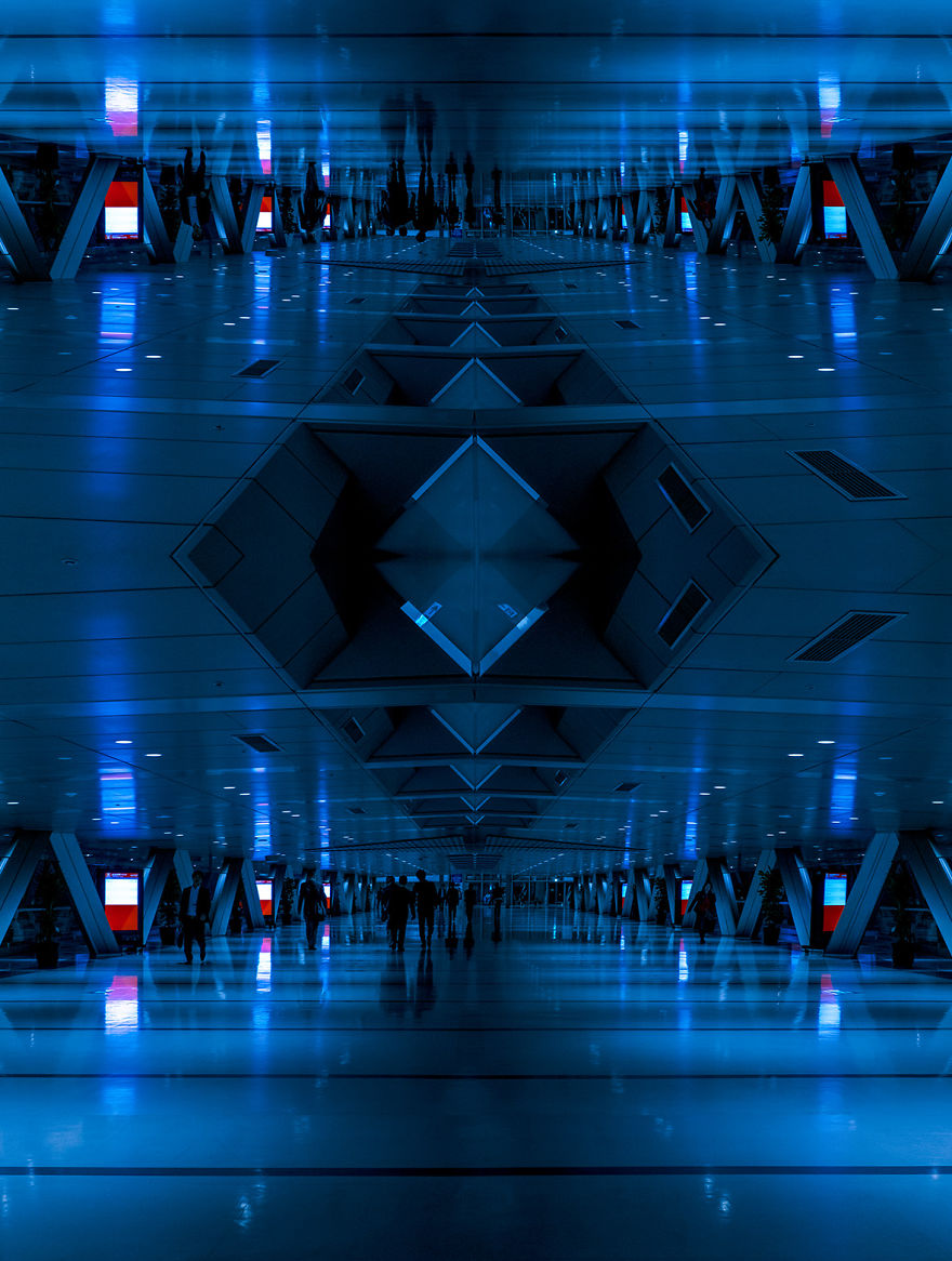 Derive: Wandering Under The Neon Lights Of Tokyo Derive: Wandering Under The Neon Lights Of Tokyo