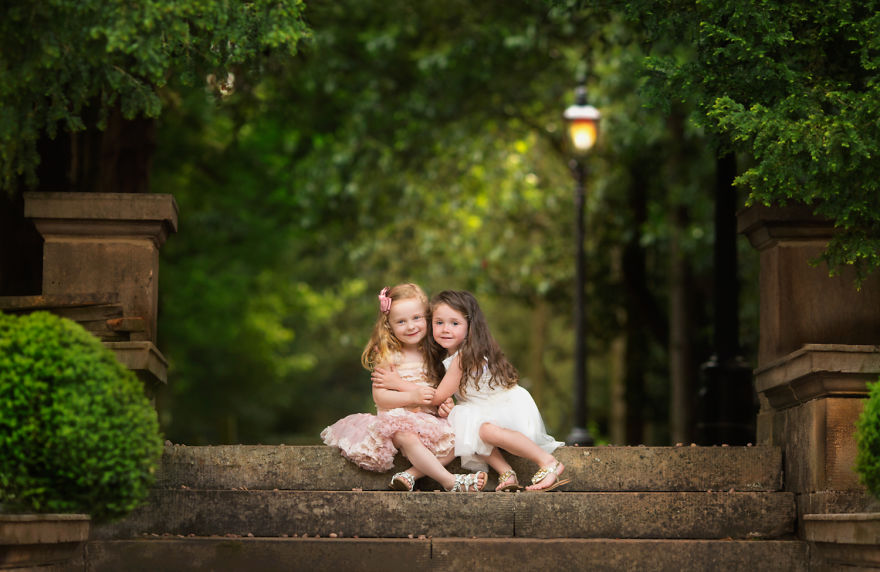I Photograph Children Outdoors To Showcase Great Britain&#8217;s Incredible Colourful Seasons