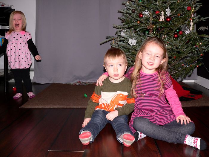 People Ask Me How It Is To Have 3 Little Kids. My Pictures Sum It Up Pretty Well People Ask Me How It Is To Have 3 Little Kids. My Pictures Sum It Up Pretty Well