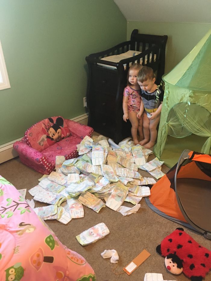 People Ask Me How It Is To Have 3 Little Kids. My Pictures Sum It Up Pretty Well People Ask Me How It Is To Have 3 Little Kids. My Pictures Sum It Up Pretty Well