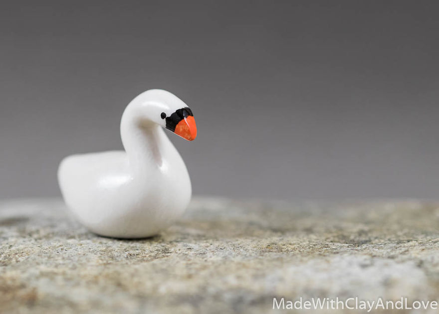 I Sculpt Tiny Minimalist Animals With A Touch Of Whimsy I Sculpt Tiny Minimalist Animals With A Touch Of Whimsy