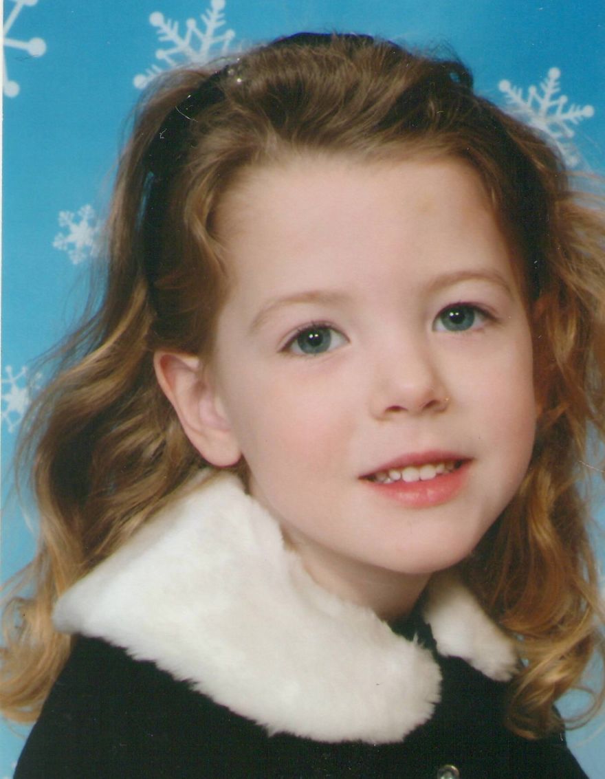 This 2-Year-Old Girl Looks Exactly Like Ed Sheeran! See 68 More Babies Who Look Like Celebrities This 2-Year-Old Girl Looks Exactly Like Ed Sheeran! See 68 More Babies Who Look Like Celebrities