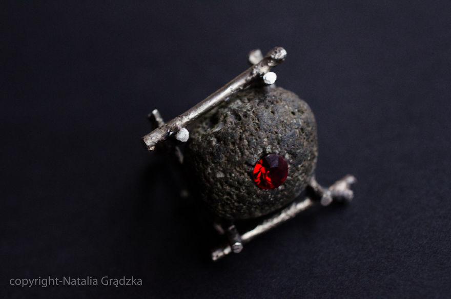 I Create Nature-Inspired Stone Jewelry