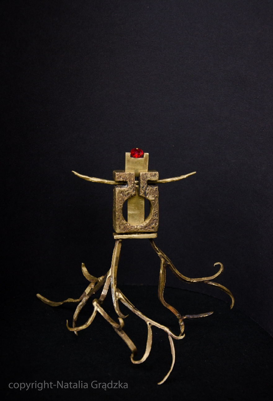 I Create Nature-Inspired Stone Jewelry