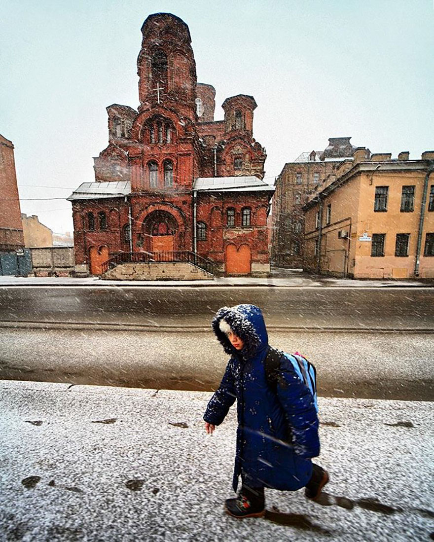170 Honest Pictures Of Russia You’ll Never See On Postcards By Street Photographer Alexander Petrosyan 170 Honest Pictures Of Russia You’ll Never See On Postcards By Street Photographer Alexander Petrosyan