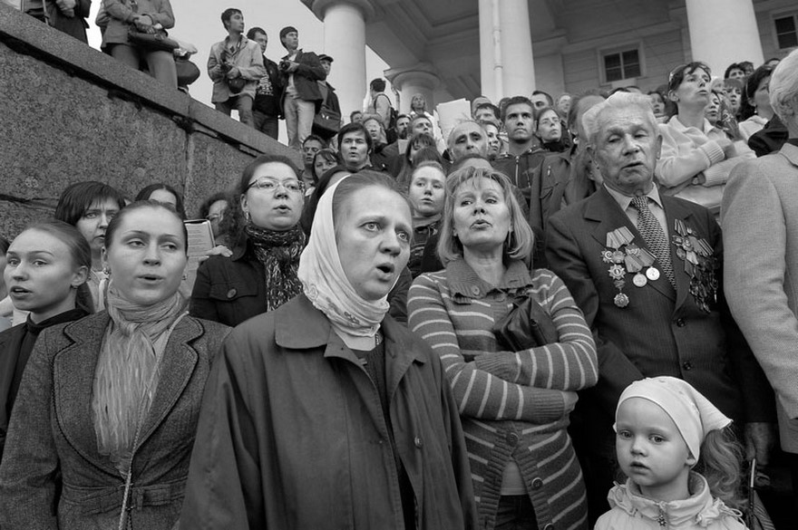 170 Honest Pictures Of Russia You’ll Never See On Postcards By Street Photographer Alexander Petrosyan 170 Honest Pictures Of Russia You’ll Never See On Postcards By Street Photographer Alexander Petrosyan